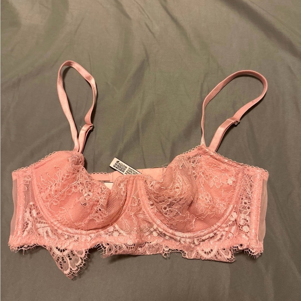 Victoria's Secret Pink Lace Bra